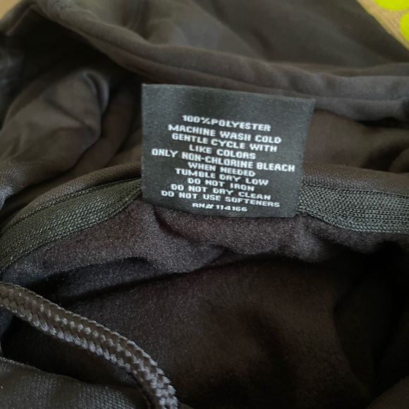 Colosseum UCLA Bruins Blackout Pullover Hoodie - Picture 5 of 5